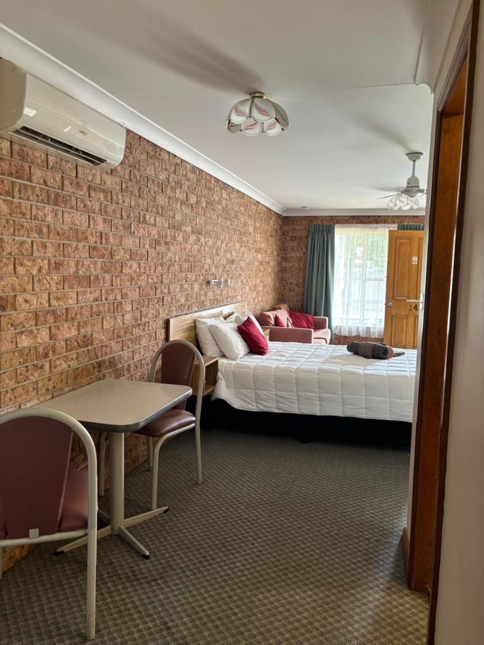 Alyn Motel Gunnedah Exteriör bild